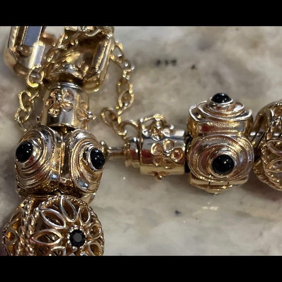 Rare Pandora Hypnotize 14k and Onyx clips - Picture 1 of 4